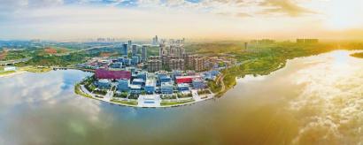 中國經(jīng)濟(jì)體制改革基金會(huì)成都：革新者的“萬億”向上之路                                                                      